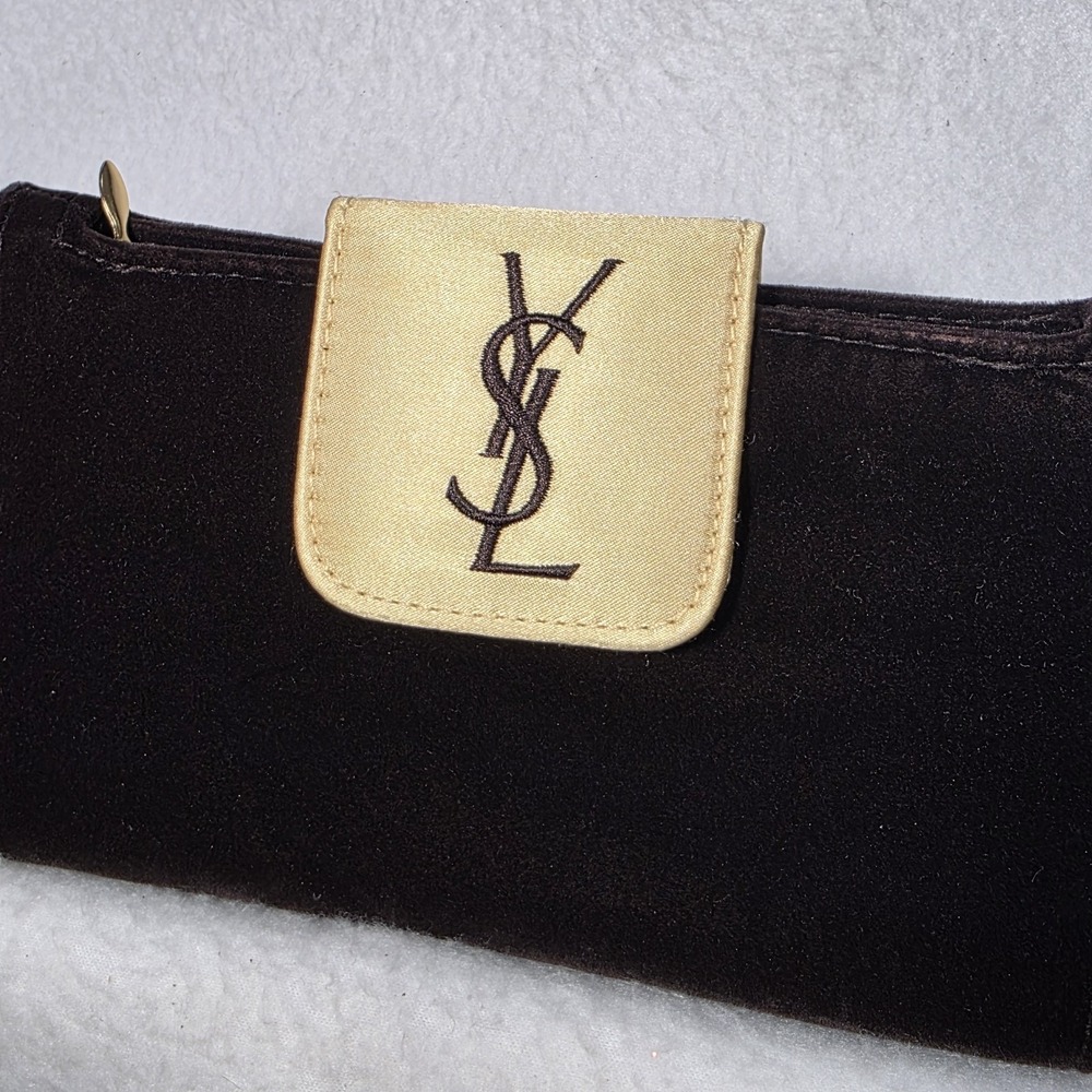 Vintage Yves Saint Laurent Parfums Small Velvet Zipper Bag in Great Condition!